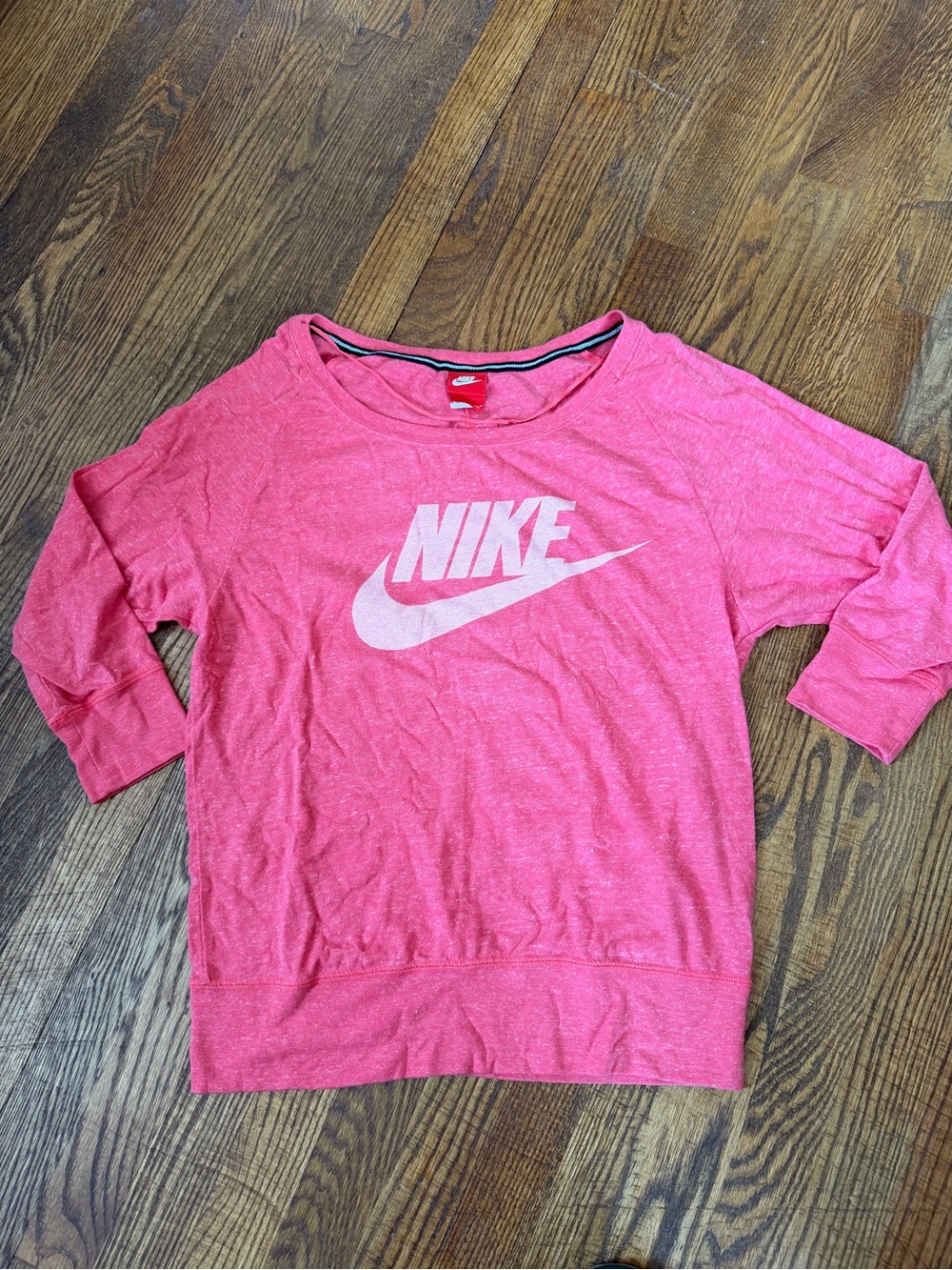Nike Heather Pink Crew 3/4 shirt with White Logo and wide neck